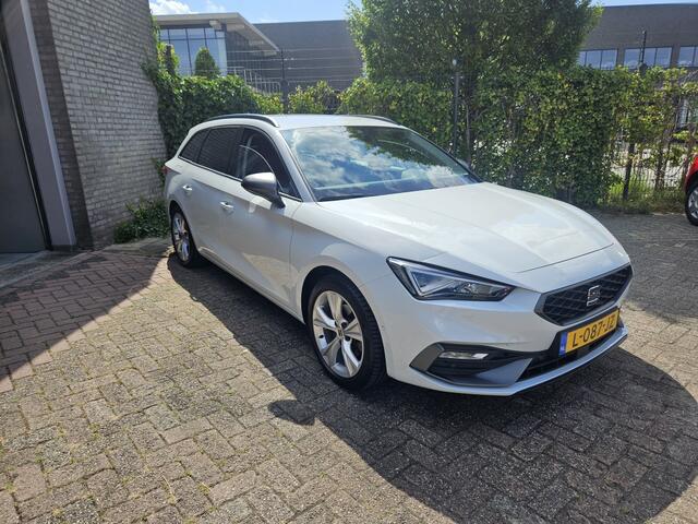 Seat LEON Sportstourer 1.5 TSI Style Business Intense