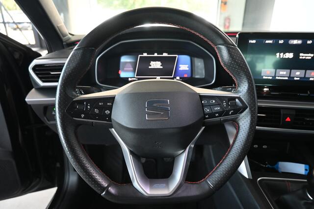 Seat LEON 1.5 TSI FR Launch Edition Clima Navigatie Carplay Virtual LED Rijklaarprijs! Inruil Mogelijk!
