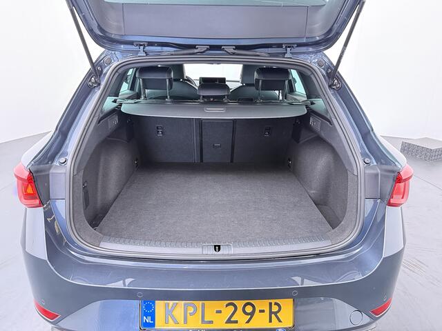 Seat LEON Sportstourer 1.5 TSI e-Hybrid 204pk FR Business | Trekhaak | Stoel- en stuurwiel verwarming | Adapt. Cruise | Camera | 1/2 leer | Fabrieksgarantie t/m 05-2029 |