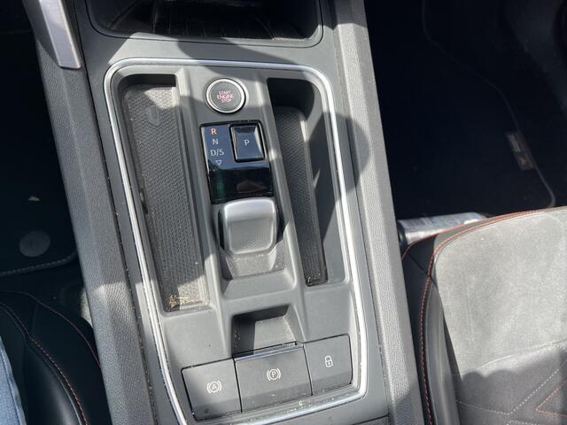 Seat LEON 1.4 TSI eHybrid PHEV FR / AUTOMAAT/ PANO/ ALCANTARA/ FULL LINK/ ACC/ DCC/ PARK.SENSOR.V+A/ CAMERA/ STUUR+STOELVERWARM./ MEMORY SEAT/ DODEHOEK/ KEYLESS/ DIGITAL DASH/ NAVI/ DAB/ CLIMA/ LED/ 18'' LMV