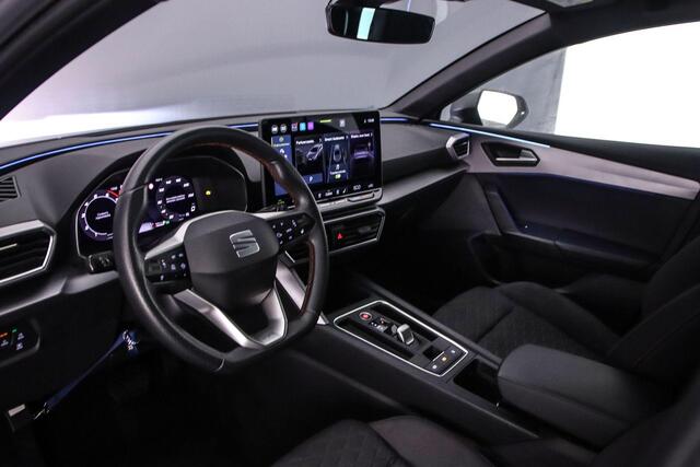 Seat LEON Sportstourer FR Business 1.5 TSI eHybrid 204pk DSG Automaat Trekhaak, Adaptive cruise control, Achteruitrijcamera, Stoelverwarming, LED koplampen, Parkeersensoren