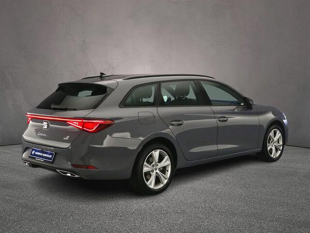 Seat LEON Sportstourer FR Business 1.5 TSI eHybrid 204pk DSG Automaat Trekhaak, Adaptive cruise control, Achteruitrijcamera, Stoelverwarming, LED koplampen, Parkeersensoren