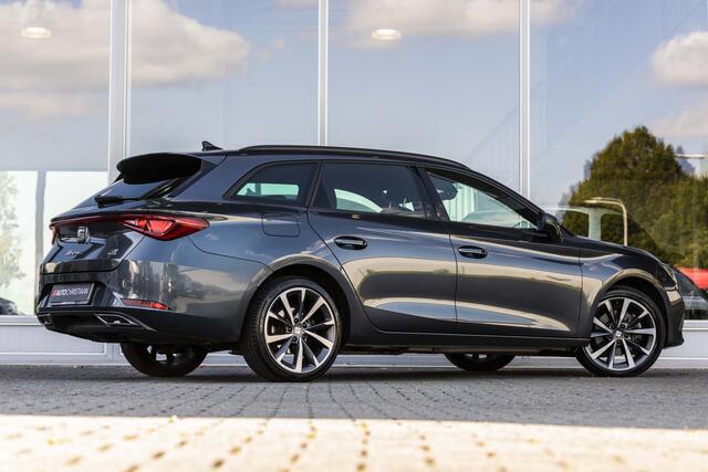 Seat LEON Sportstourer 1.4 TSI eHybrid PHEV FR | Trekhaak | NL Auto | 18"