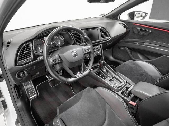 Seat LEON ST 2.0 TSI CUPRA 300 4DRIVE Pano Schaal Keyless