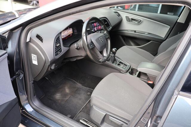 Seat LEON 1.0 EcoTSI Style Business Intense | Origineel NL | Virtual Cockpit | Navigatie | Climate Control |