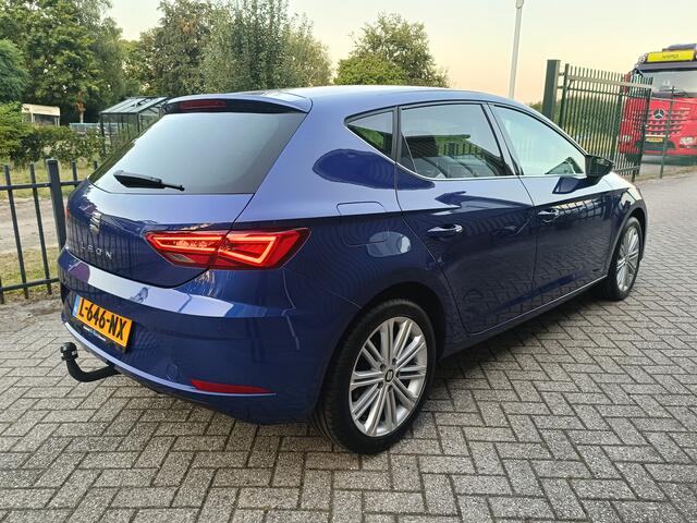 Seat LEON 1.5 TSI Style Business Intense | Airco | Navigatie | Cruise controle | Trekhaak |