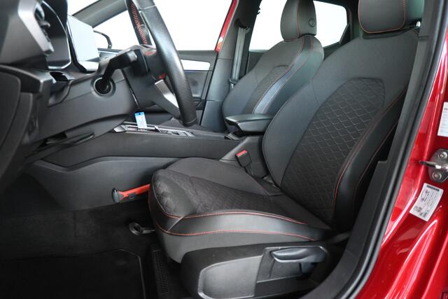 Seat LEON 1.5 eTSI FR Automaat Adaptieve Cruise Navigatie Clima Trekhaak CarPlay 1e Eigenaar! Inruil Mogelijk!