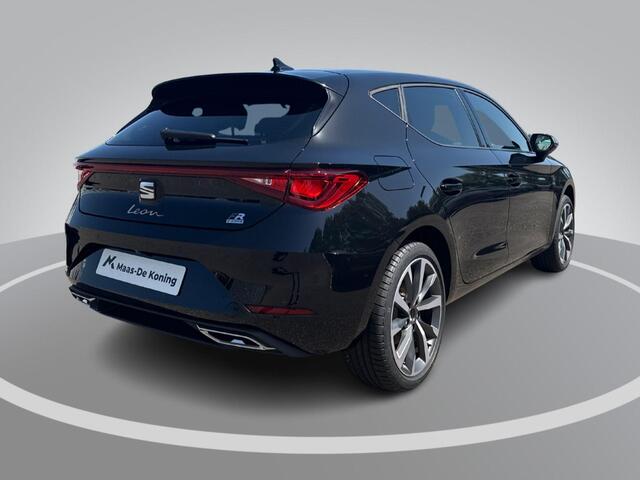 Seat LEON FR Business 1.5 TSI eHybrid 150 kW / 204 PK Hb | Safe & Driving Pack | Metallic Lak | 18'' Lichtmetalen Velgen | Herwaardering!!
