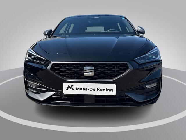Seat LEON FR Business 1.5 TSI eHybrid 150 kW / 204 PK Hb | Safe & Driving Pack | Metallic Lak | 18'' Lichtmetalen Velgen | Herwaardering!!