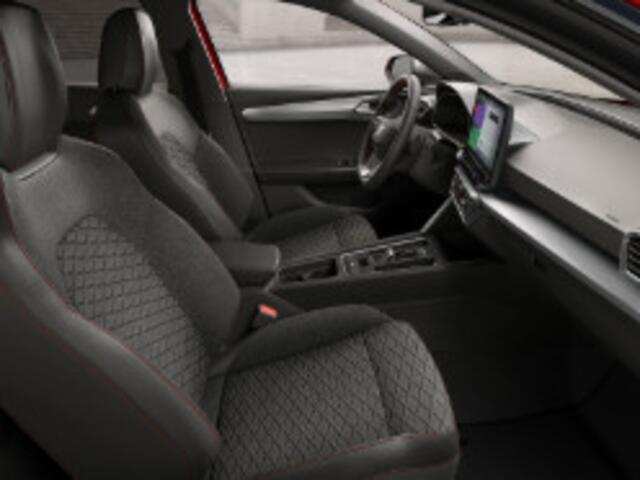 Seat LEON FR Business 1.5 TSI eHybrid 150 kW / 204 PK Hb | Trekhaak | Metallic Lak | 18'' Lichtmetalen velgen | Herwaardering!!!