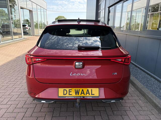 Seat LEON Sportstourer 1.5 eTSI FR Business SCHUIFDAK/LEDER/VIRTUAL/TREKH.WEGKLAPBAAR