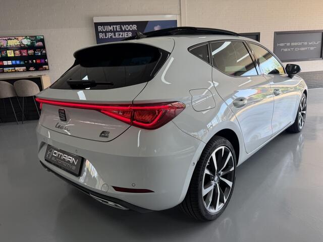 Seat LEON 1.4 TSI FR e-Hybrid 204PK 2021 PANO ACC LANE SFEER
