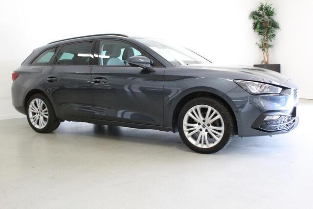 Seat LEON Sportstourer 1.0 eTSI Style Business Intense | 17'LMV | CLIMA | NAVIGATIE | CAMERA | KEYLESS | NL-AUTO+N.A.P! | LED | DAB |