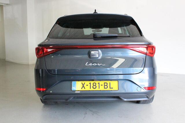 Seat LEON Sportstourer 1.0 eTSI Style Business Intense | 17'LMV | CLIMA | NAVIGATIE | CAMERA | KEYLESS | NL-AUTO+N.A.P! | LED | DAB |