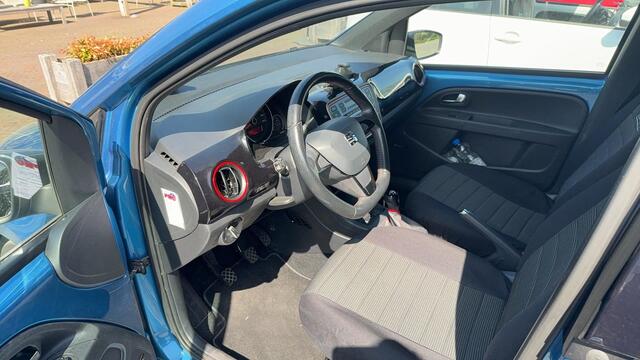 Seat MII 1.0 FR 60pk Connect / Panoramadak / Cruise Control / Parkeersensoren