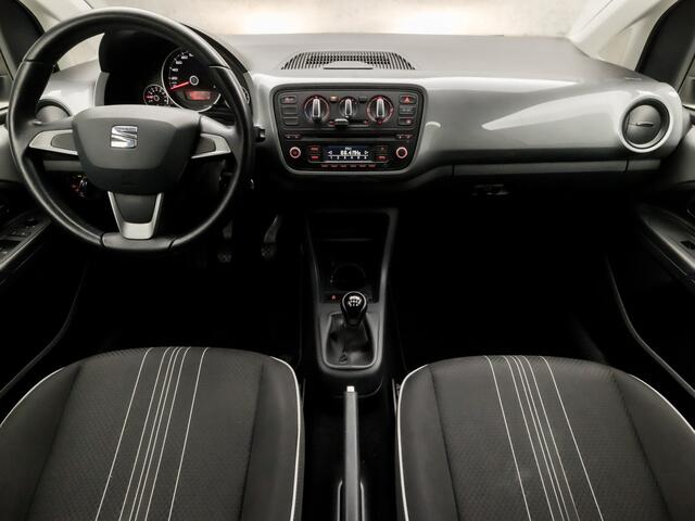 Seat MII 1.0 Sport Connect (5 DEURS, AIRCO, CRUISE, GETINT GLAS, PARKEERSENSOREN, SPORTSTOELEN, LM VELGEN, NIEUWE APK, NIEUWSTAAT)