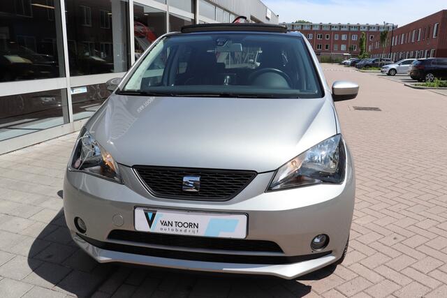 Seat MII 1.0 Sport Connect. Panoramadak.