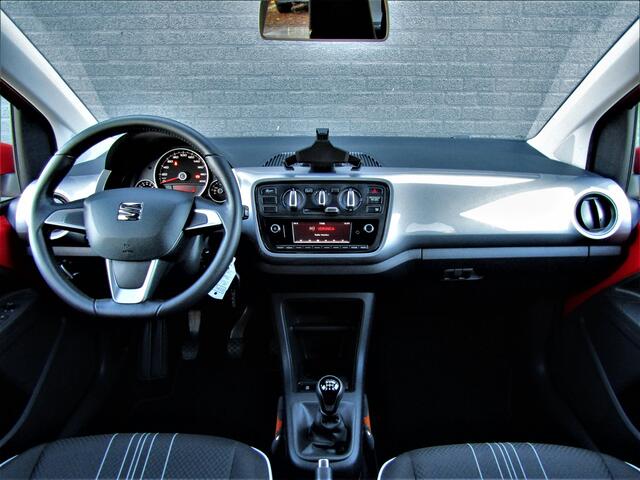 Seat MII 1.0 60 pk Sport Intense | Cruise Control | Parkeersensoren | Bluetooth