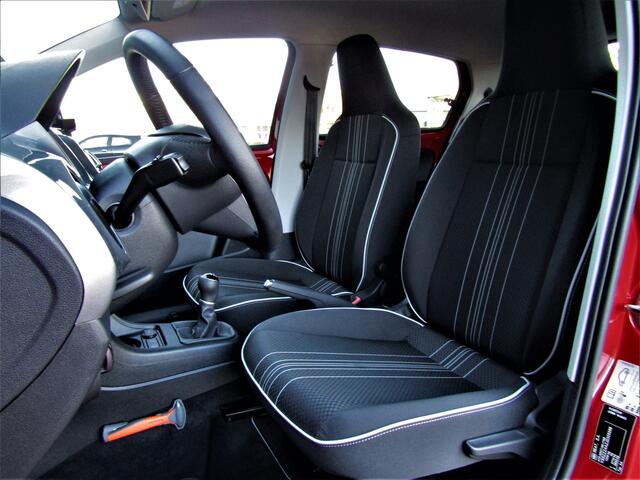 Seat MII 1.0 60 pk Sport Intense | Cruise Control | Parkeersensoren | Bluetooth