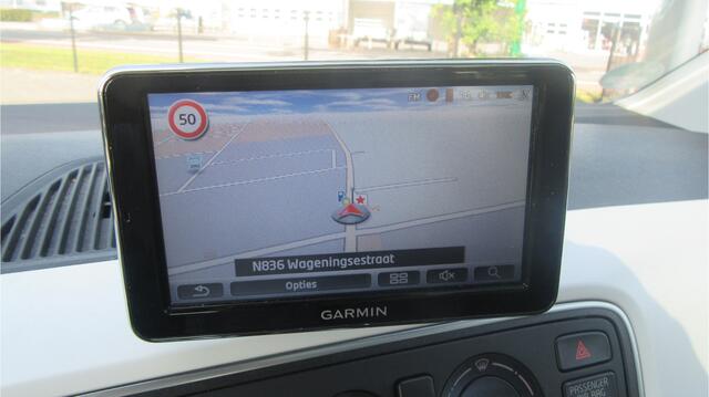 Seat MII 1.0 Style Chic, Panoramadak, Navi, PDC