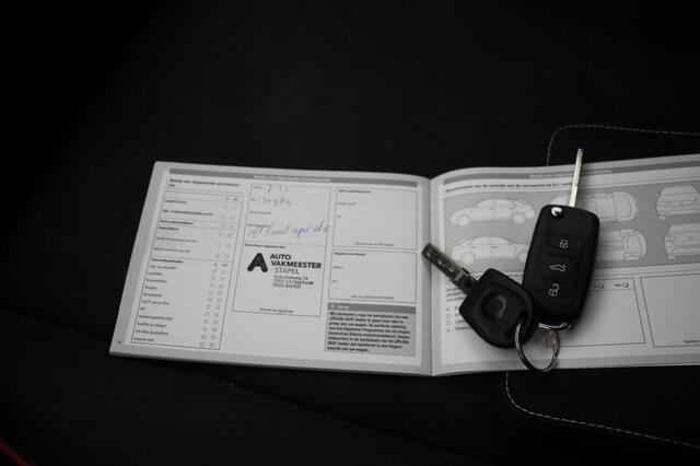Seat MII 1.0 FR Connect 5 deurs - Airco, Cruise