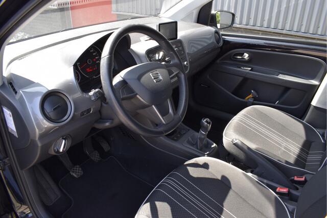 Seat MII 1.0 Sport Connect PDC, Cruise control, Navi, Bluetooth tel,