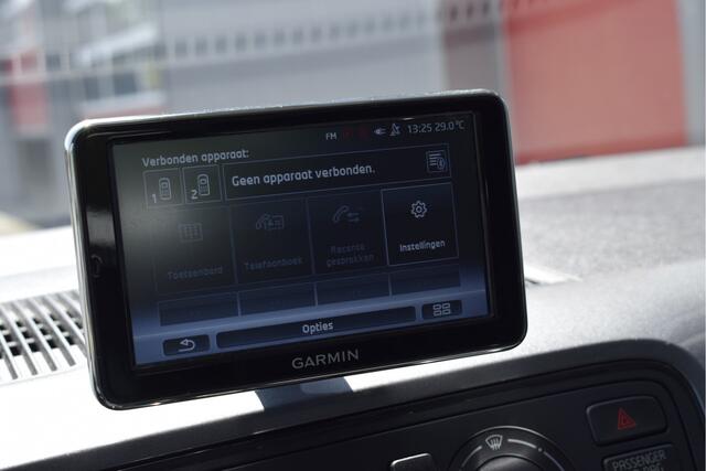 Seat MII 1.0 Sport Connect PDC, Cruise control, Navi, Bluetooth tel,