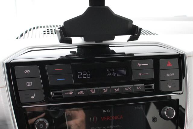Seat MII Electric electric Plus 61KW Climate control Bluetooth Parkeersensoren Achter Lichtmetalen Velgen