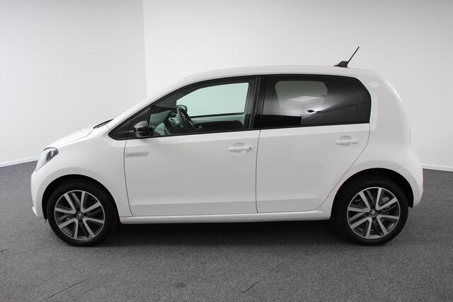 Seat MII Electric electric Plus 61KW Climate control Bluetooth Parkeersensoren Achter Lichtmetalen Velgen