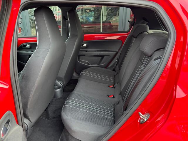Seat MII Electric electric Plus / Stoelverwarming / parkeersensoren achter / 16'' LMV /