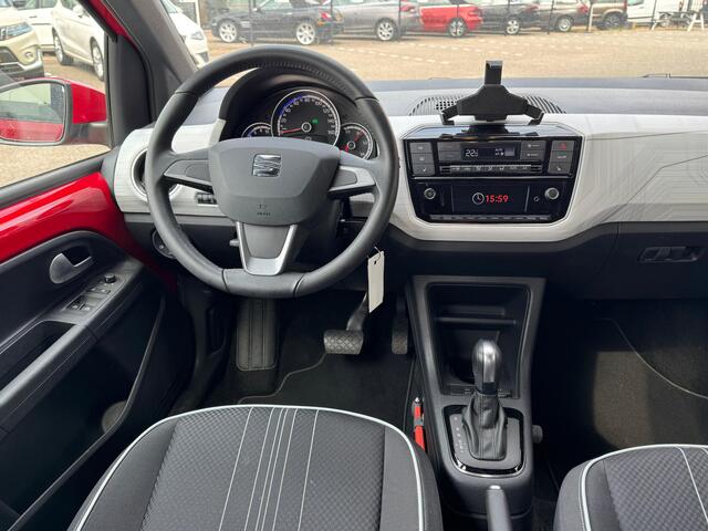 Seat MII Electric electric Plus / Stoelverwarming / parkeersensoren achter / 16'' LMV /