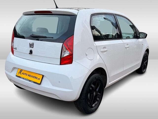 Seat MII 1.0 Style / Bluetooth / 4s band / Cruisecontrol