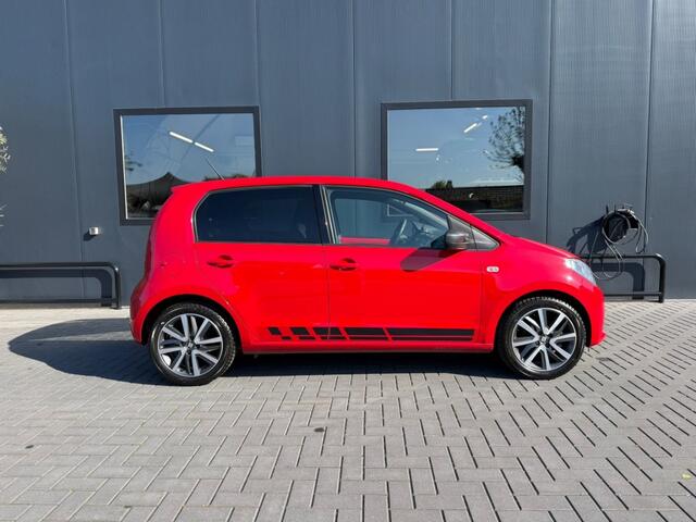 Seat MII 1.0 FR Intense 75pk / Pdc A / Cruisecontrol / Stoelverwarming / LM velgen