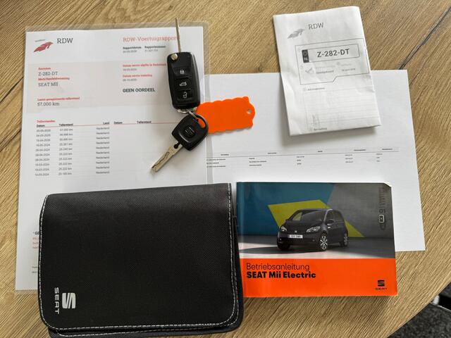 Seat MII Electric electric Plus Gratis Afleverpakket! | All-Season banden | Voorstoelen verwarmd |