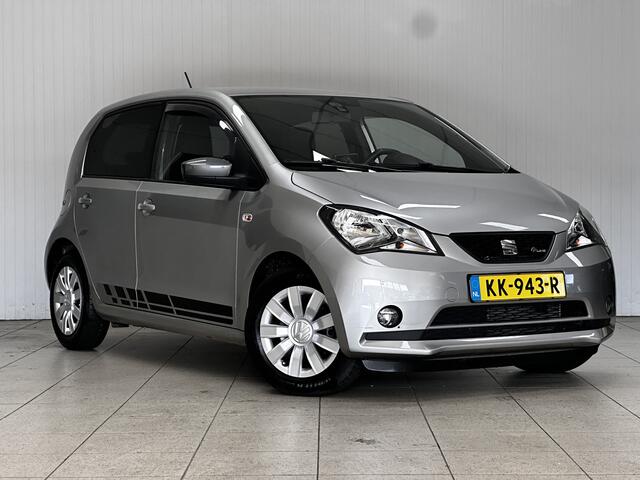 Seat MII 1.0 FR Connect/ Zwarte-Hemel/ Airco/ Cruise/ Navi/ Bluetooth/ Radio-CD AUX/ LEDER. Stuur/ Mistl./ PDC/ Extra getint glas/ Metallic lak.