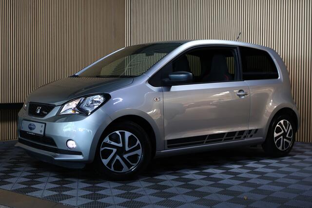 Seat MII 1.0 Sport FR Line AIRCO LM VELGEN BLUTOOTH FR-LINE PDC ACHTER "17