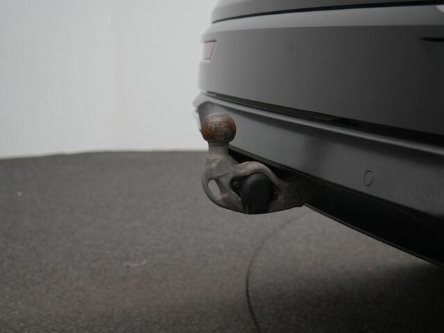Seat Tarraco FR 1.4 TSI e-Hybrid 245 pk DSG PHEV | Camera | Trekhaak | Standkachel | Dynamic Chassis Control | Park Assist | Side Assist | Adaptive Cruise | 19 inch