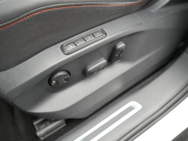 Seat Tarraco 1.4 TSI e-Hybrid FR Plug In Hybrid 245pk Dealer O.H | PHEV | Trekhaak af Fabriek | Alcantara Sportstoelen Memory Verwarmd | Adaptive Cruise | 20"L.M | 360 Camera | Virtual | Carplay |