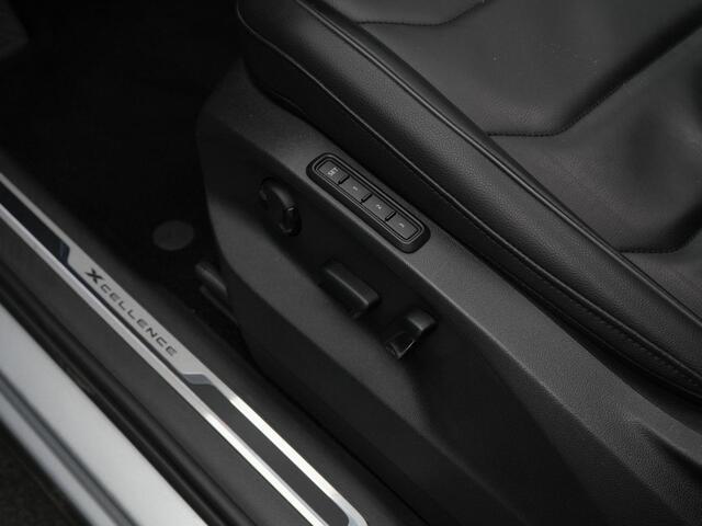 Seat Tarraco 1.4 TSI e-Hybrid 245 pk DSG PHEV Xcellence | Panoramadak | Trekhaak | Leder | Geheugenstoel | Adaptief onderstel | Rondomzicht camera