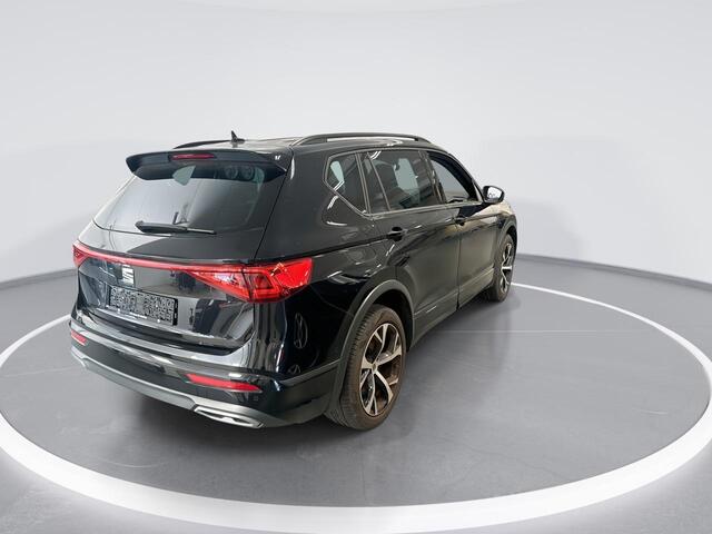 Seat Tarraco 1.4 Tsi 245pk DSG e-Hybrid PHEV FR Business Intens · Apple/Android Car Play · Camera · Elek. Bestuurdersstoel · Elek. Trekhaak · Elek. Achterklep · 19'' Inch · Achterbank verwarmd ·