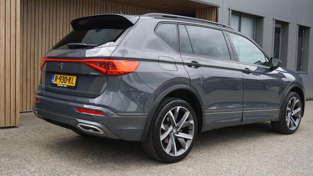 Seat Tarraco 1.5 TSI 150PK DSG FR Business Intense 5-Zits Pano.Dak 360-View Keyless LED Virtual Cockpit *NL auto* 54215km!