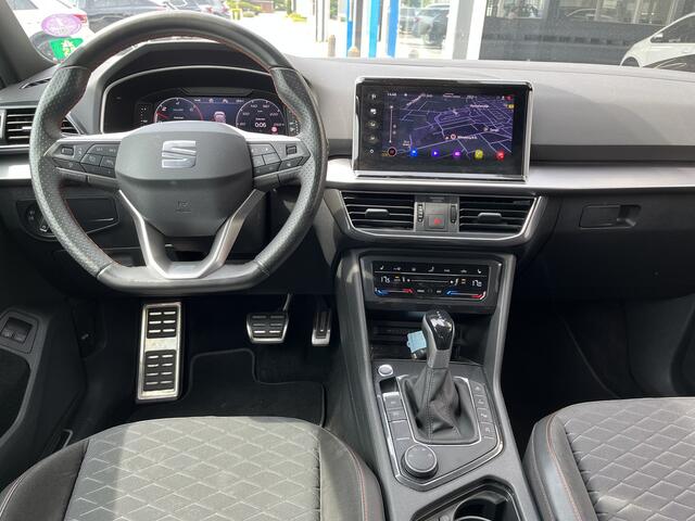 Seat Tarraco 1.4 TSI e-Hybrid PHEV FR / AUTOMAAT/ 245 PK/ ELEKTR. TREKHAAK/ KEYLESS/ ELEKTR. STOEL/ 360 CAMERA/ FULL LINK/ RIJ-MODI/ STOEL VERWARM V+A/ STUUR VERWARM/ NAVI