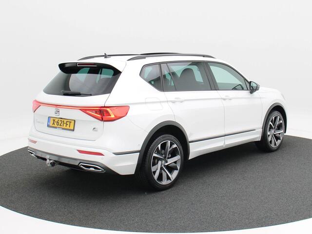 Seat Tarraco 1.4 TSI 245 Pk e-Hybrid PHEV FR Business | 360° Camera | Trekhaak | Carplay | Panorama Dak | Elektrische Achterklep | 20 Inch | 7.815 Km!!