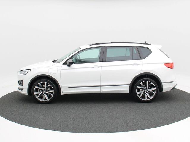 Seat Tarraco 1.4 TSI 245 Pk e-Hybrid PHEV FR Business | 360° Camera | Trekhaak | Carplay | Panorama Dak | Elektrische Achterklep | 20 Inch | 7.815 Km!!