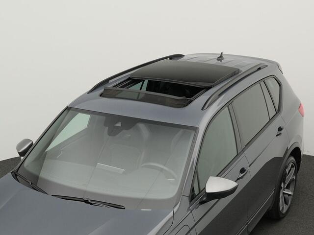 Seat Tarraco 1.4 TSI 245 pk e-Hybrid PHEV FR | Panoramadak | LED | Rondomzicht camera | Adaptieve onderstelregeling (DCC) | 20 inch