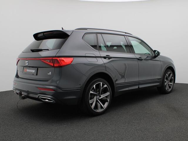Seat Tarraco 1.4 TSI e-Hybrid PHEV FR 245PK DSG 360gr. Camera, Adaptieve Cruise Controle, Keyless, Stoel-Stuur-Achterbankverwarming, Trekhaak, 20" LM Velgen