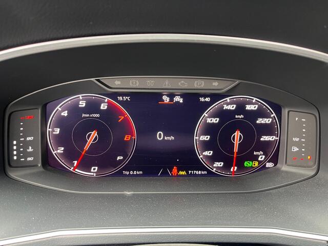 Seat Tarraco 1.5 TSI Xcellence / Pano / Stand kachel / Elektr. klep / Elektr. trekhaak / Stoelverwarm. voor + achter /