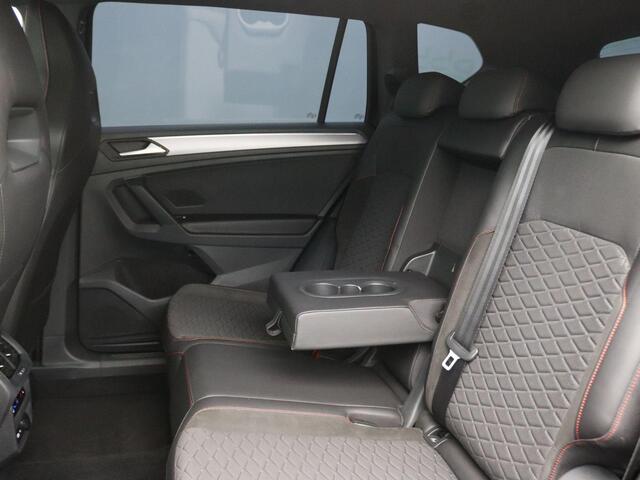 Seat Tarraco 1.4 TSI e-Hybrid PHEV FR 245PK DSG Adaptieve Cruise Controle, Achteruitrijcamera, Keyless, Side Assist, Stoel en Achterbankverwarming, Navi, Trekhaak, 19" LM Velgen