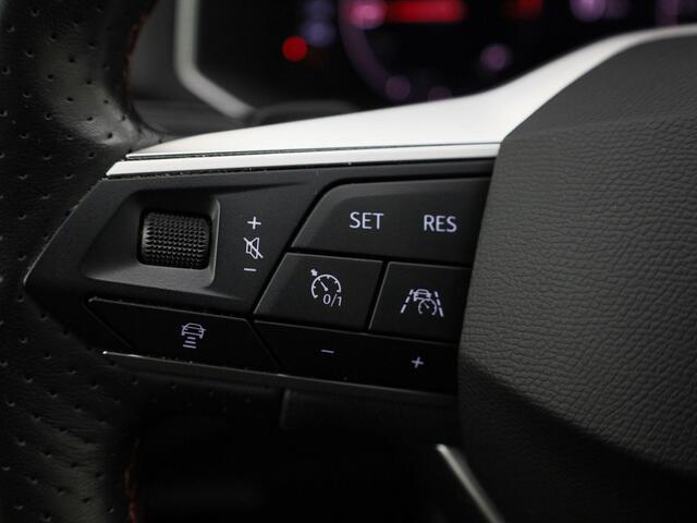 Seat Tarraco 1.4TSIe-Hybrid 180kW/245PK PHEV FR DSG · Panoramadak · 360°Camera + Parkeersensoren · Apple/Android