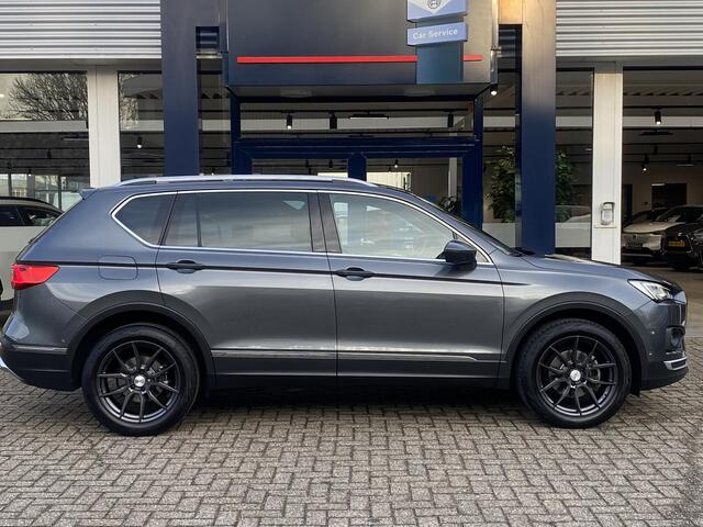 Seat Tarraco 1.5 TSI Xcellence / NL-Auto / Elektr.-Stoelen met Geheugen / Stoelverwarming V+A / Apple-Carplay & Android-Auto / Adaptieve Cruise-Control / Climate-Control / Elektr.-Trekhaak / Elektr.-Achterklep / Keyless / Draadloze-Telefoonlader / DAB Radio-Bluetooth 